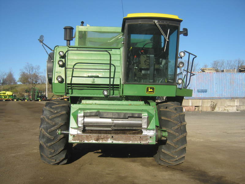 BRYAN'S FARM John Deere 7720 Combine